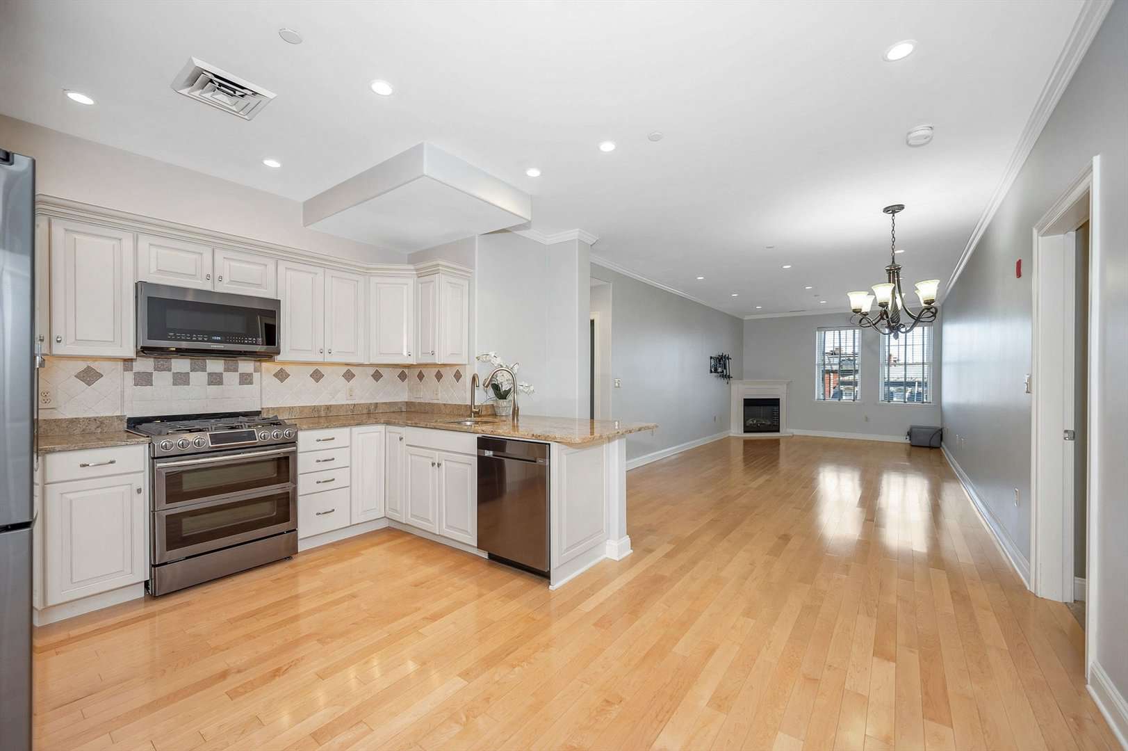 Stoneham MA Condo or Co-op